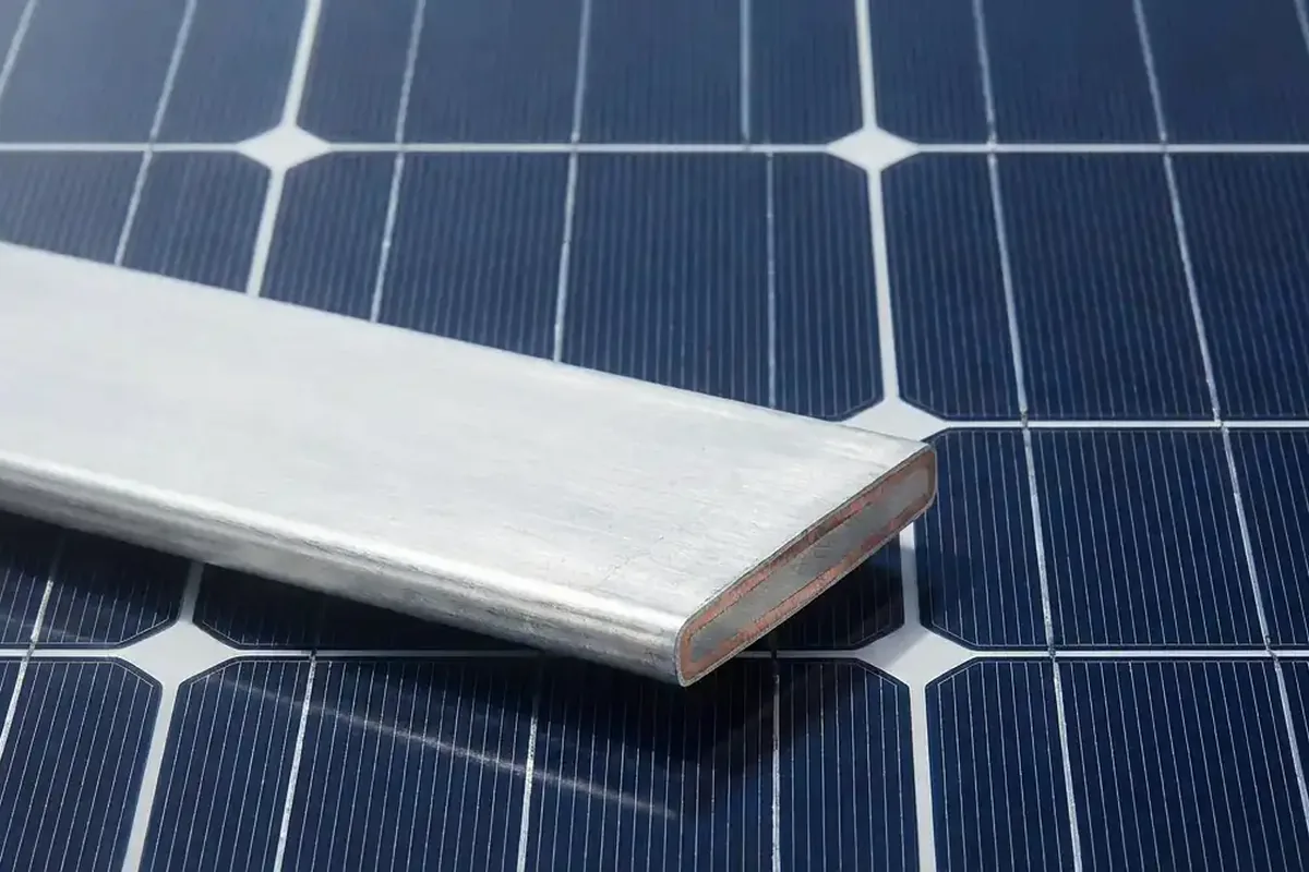 Cu-Al composite PV ribbon sample presented by Raytron at SNEC PV+ 2026